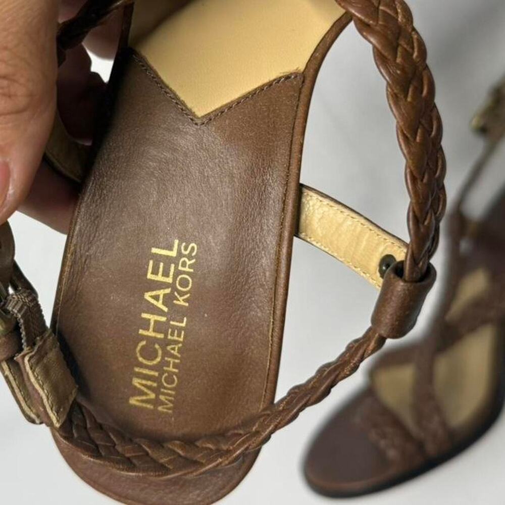 Michael Kors Vintage Brown Leather 4” heels Perfect GoingOut Casual Heels size 7 - Picture 7 of 8